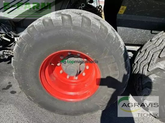 Empacadora gigant - Claas - quadrant 5300 fc t