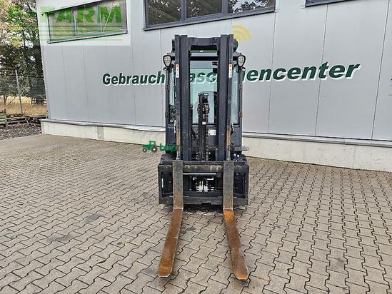 Elevadora - Doosan - d30s-9