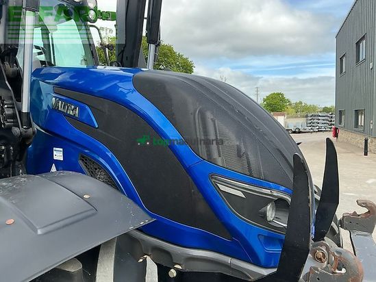 Tractor agrícola - Valtra - t174 active tractor (st26435)