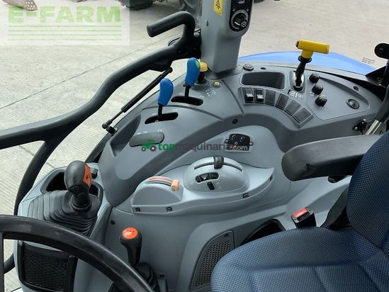 Tractor agrícola - New Holland - t5.95 tractor (st23762)