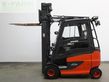 Elevadora - Linde - e 25/600 h 387