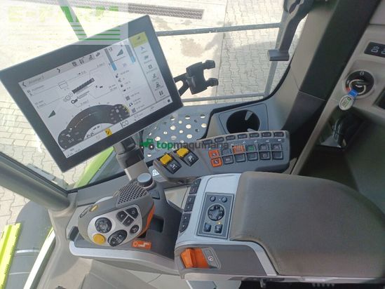 Cosechadora de Cereal - Claas - trion 750 montana + v 770