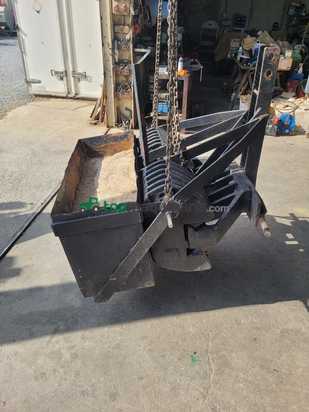 Contrapesa tripuntal para tractor 