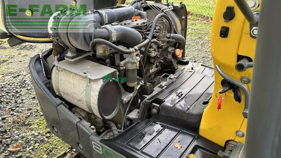 Excavadora - Wacker Neuson - 803