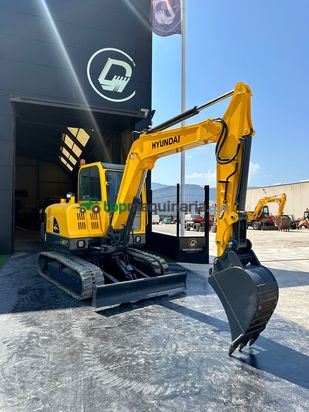 Excavadora Hyundai Robex 55-7. 