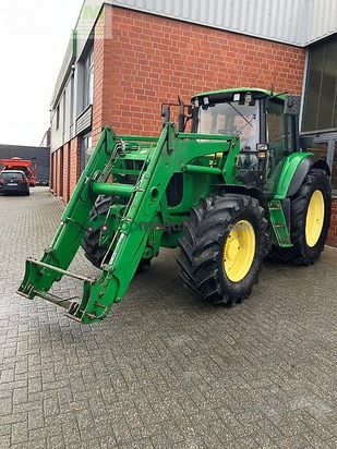 Tractor agrícola - John Deere - 6820
