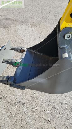 Excavadora - New Holland - e19c