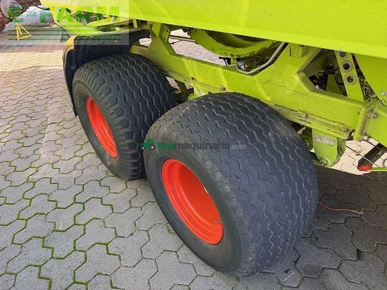 Empacadora gigant - Claas - quadrant 2200 fine cut