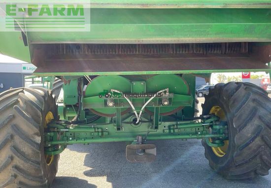 Cosechadora de Cereal - John Deere - W660