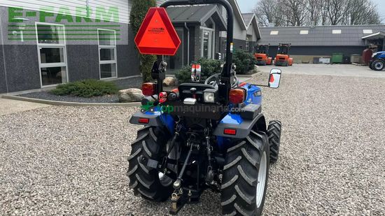 Tractor agrícola - Solis - s26 6+2 med brede traktordæk