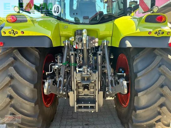 Tractor agrícola - Claas - arion 630 hexashift cis