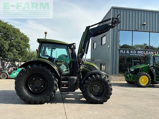 Tractor agrícola - Valtra - n174 versu unlimited tractor (st27127)