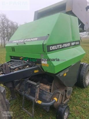Empacadora gigant - Deutz-Fahr - mp 122 rundballenpresse