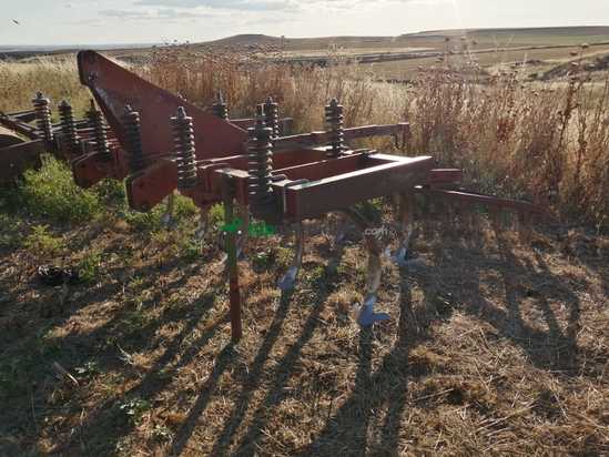 Vendo maquinaria agrícola por cese de actividad