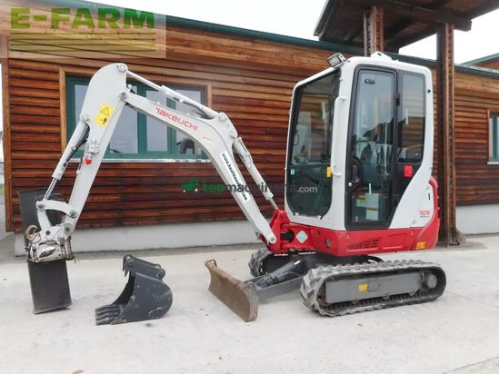 Excavadora - Takeuchi - tb 216 ( 1.865kg ) powertilt + hydr. schnellwech