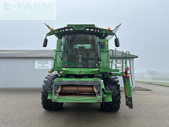 Cosechadora de Cereal - John Deere - s690