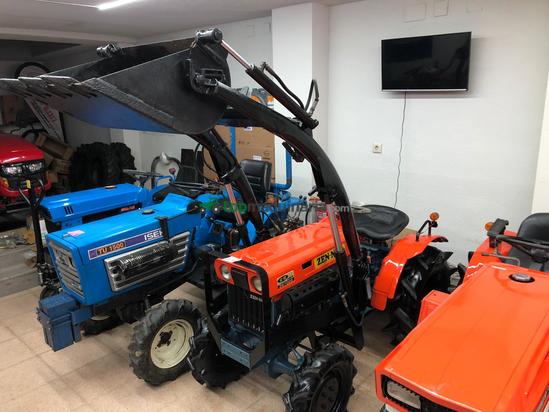 Mini tractor - Kubota - B7000 con pala y rotovator