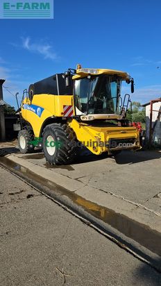 Cosechadora de Cereal - New Holland - CX 860