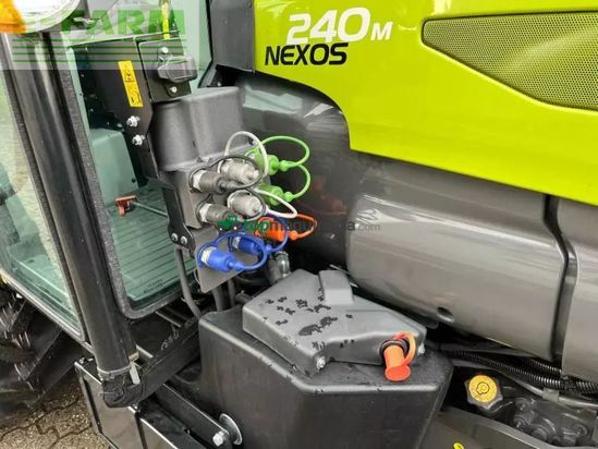 Tractor agrícola - Claas - nexos 240 m stage v