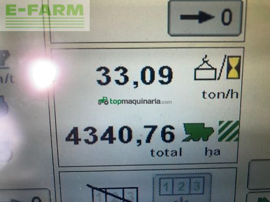 Cosechadora de Cereal - John Deere - s690