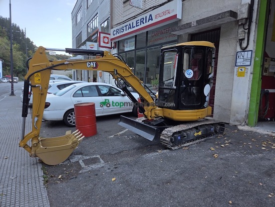 Miniexcavadora - Caterpillar 303.5E CR