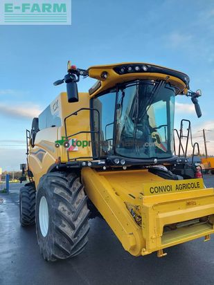 Cosechadora de Cereal - New Holland - cx 8.70