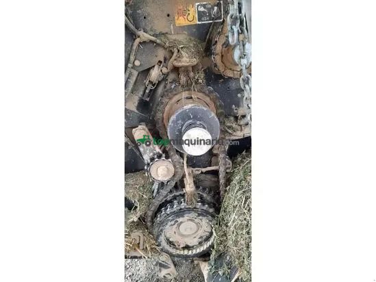 Empacadora gigant - New Holland - roll-belt180