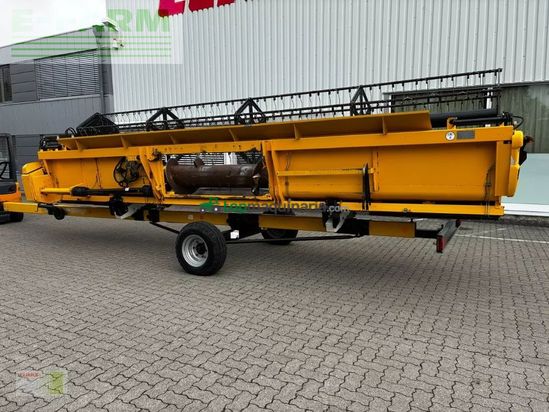 Cosechadora de Cereal - New Holland - cr 9060