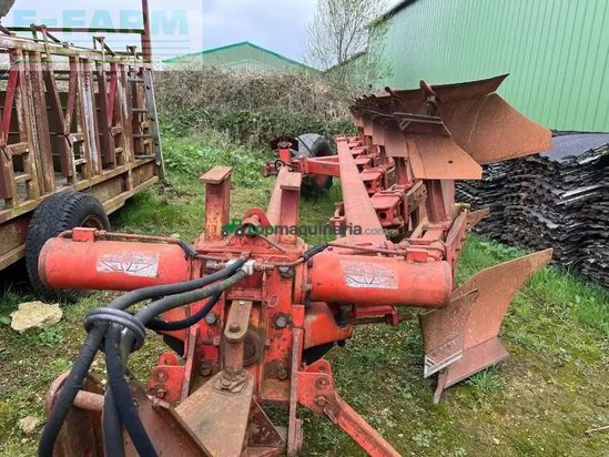 Arado - Gregoire Besson - spk9