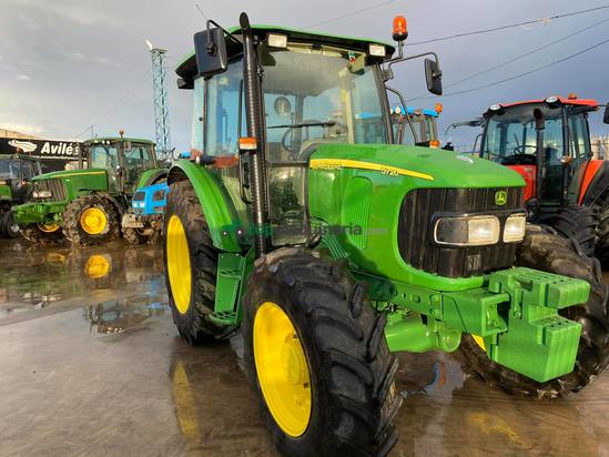 Tractor agrícola - John Deere - 5720