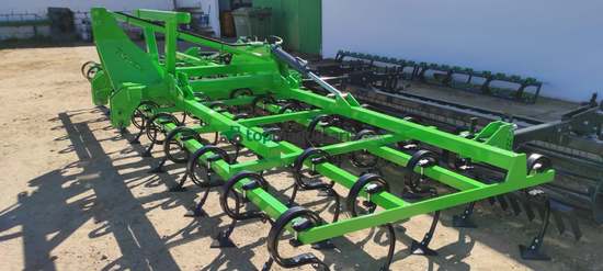 VIBROCULTIVADOR TAREX 45X12 + REFUERZO