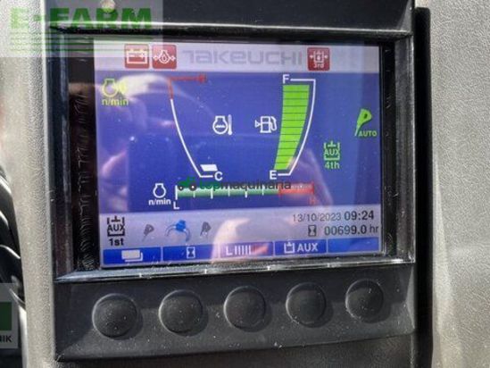 Excavadora - Takeuchi - tb 230