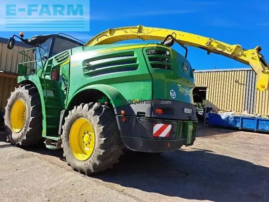 Cosechadora de Cereal - John Deere - 8300