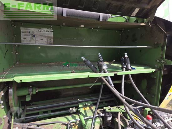 Empacadora gigant - Krone - fortima v 1800 mc