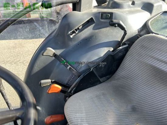 Tractor agrícola - New Holland - tn-v 75