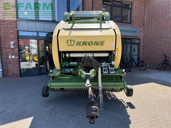 Empacadora gigant - Krone - comprima v 180 xc
