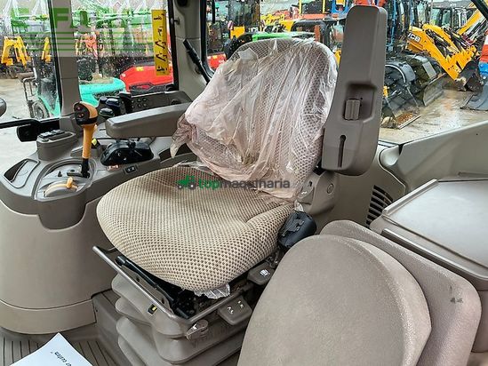 Tractor agrícola - John Deere - 6090m tractor (st26116)