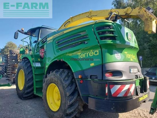 Cosechadora de Cereal - John Deere - 8300