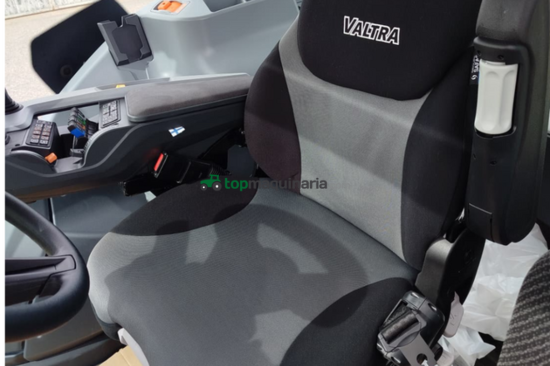 TRACTOR VALTRA T215 V (4017)