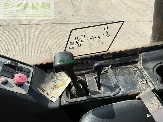 Elevadora - JCB - 25g teletruk gas forklift (st26616)