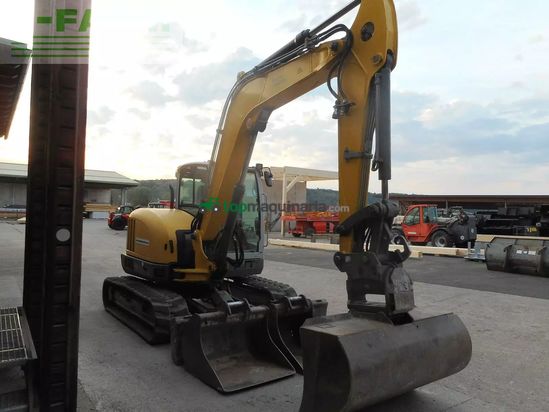Excavadora - Wacker Neuson - ec 80 ( 8.373kg ) powertilt + hydr. sw