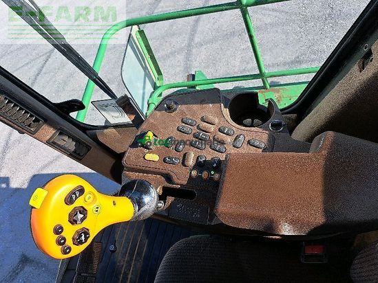 Cosechadora de Cereal - John Deere - 7750