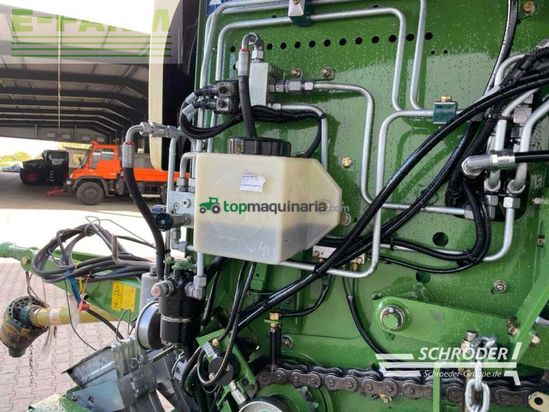 Empacadora gigant - Krone - comprima v 180 xc