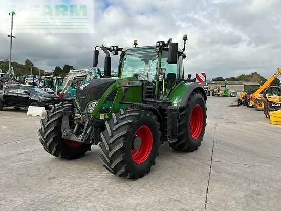 Tractor agrícola - Fendt - 724 profi plus tractor (st27635)