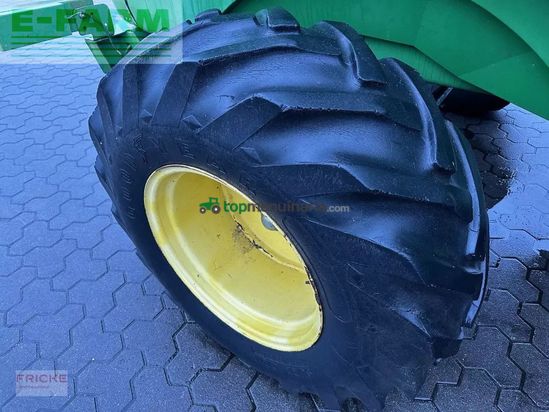 Cosechadora de Cereal - John Deere - 7300