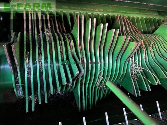 Empacadora gigant - John Deere - c441r