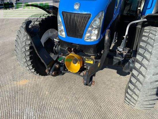 Tractor agrícola - New Holland - t4.115 tractor (st27506)