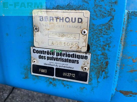 Atomizador -  - pulvérisateur traîné mach 32 berthoud