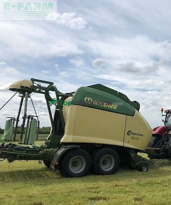 Empacadora gigant - Krone - comprima cv 210