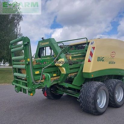 Empacadora gigant - Krone - 1270 xc